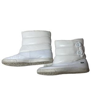 Lacoste Puffy White Snow Booties. Size 10.
